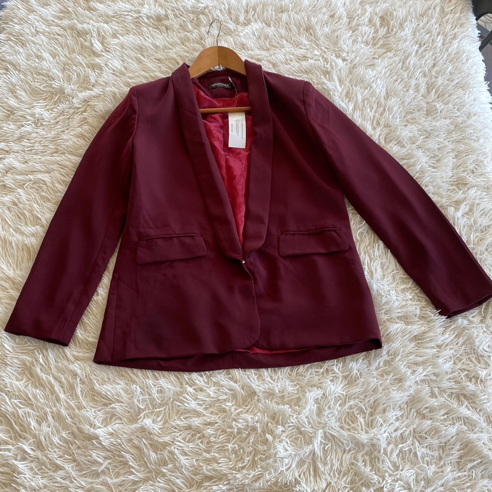 Urban coco jacket size small maroon with silky inside